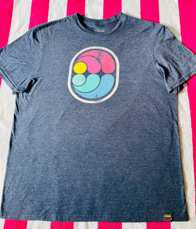 Load image into Gallery viewer, Distressed Icon Logo T-Shirt in Navy Heather *SURF WASH SOFT*
