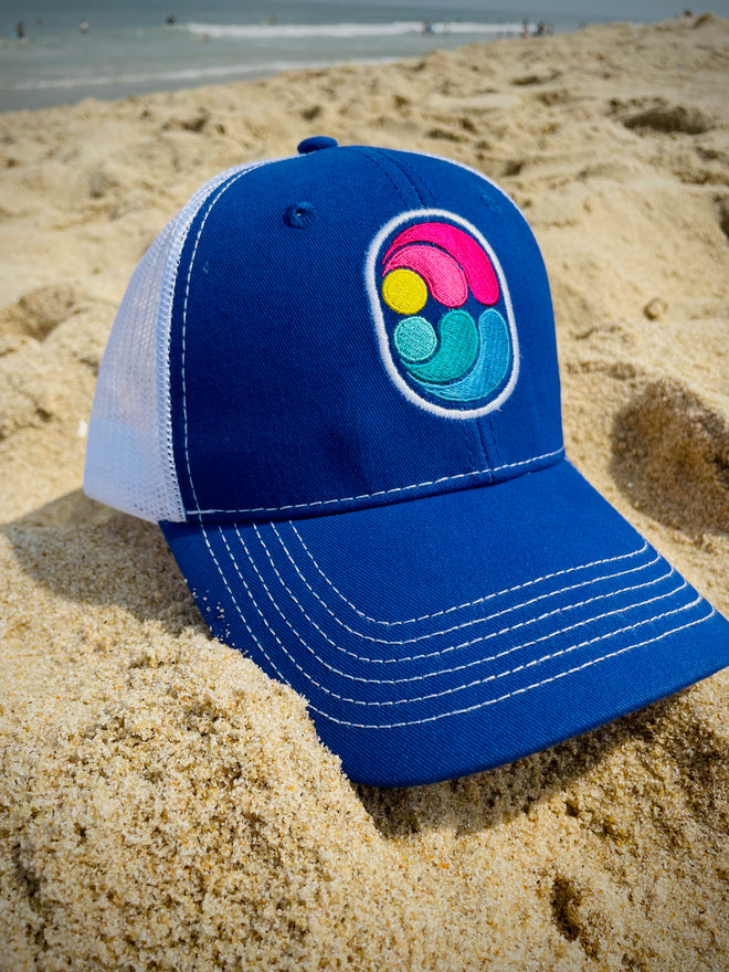 Load image into Gallery viewer, Beach Royal Icon Trucker Hat
