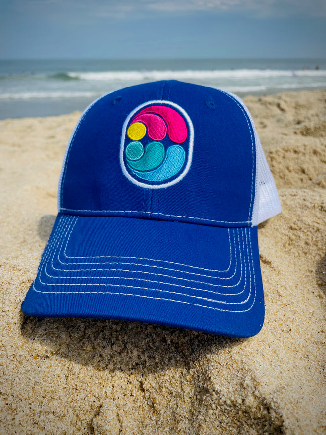 Load image into Gallery viewer, Beach Royal Icon Trucker Hat
